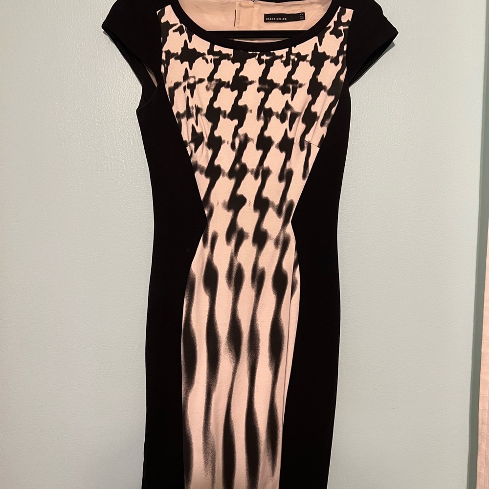 Karen Millen Dress sz 6, but fits like a 2-4